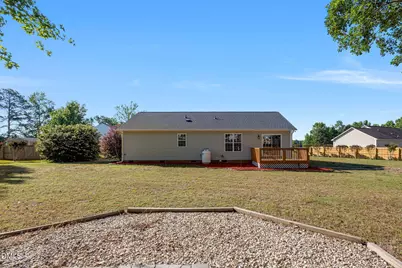 47 Ascott Circle, Smithfield, NC 27577 - Photo 4