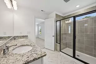526 Claftin St, Sanford, NC 27330 - Photo 4
