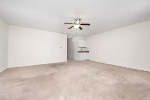 81 Hill Shore Ln, Clayton, NC 27527 - Photo 2