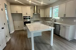 3015 Bayou St, Graham, NC 27253 - Photo 4