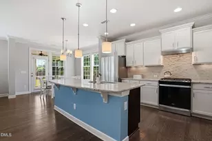 768 Kerr Lake Dr, Fuquay-Varina, NC 27526 - Photo 8