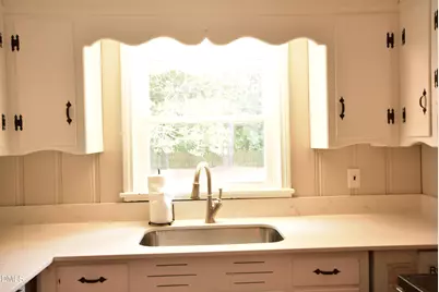 1011 S 1st Street, Smithfield, NC 27577 - Photo 10