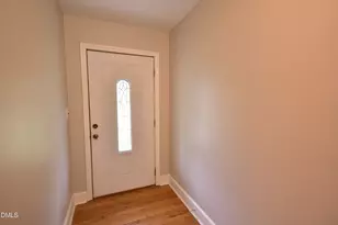 1011 S 1st St, Smithfield, NC 27577 - Photo 14