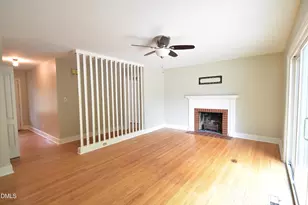 1011 S 1st St, Smithfield, NC 27577 - Photo 6