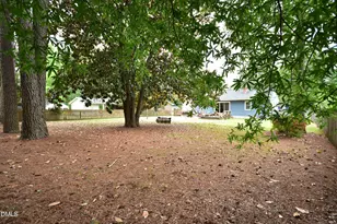 1011 S 1st St, Smithfield, NC 27577 - Photo 32