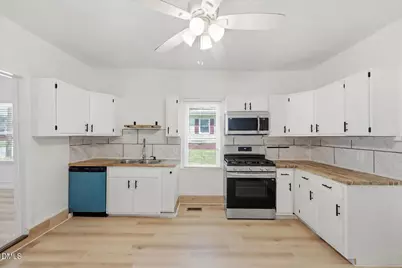 607 Seymour Street, Graham, NC 27253 - Photo 8
