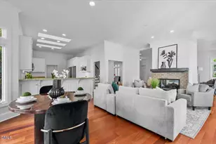 81002 Alexander, Chapel Hill, NC 27517 - Photo 28