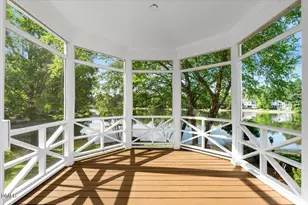 81002 Alexander, Chapel Hill, NC 27517 - Photo 10
