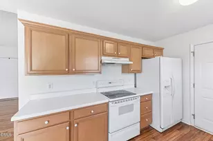 1013 Deer Oaks Ct, Raleigh, NC 27603 - Photo 10