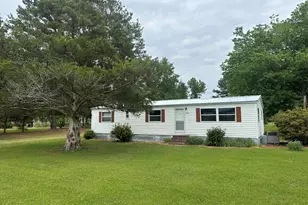 1865 Haddock Rd, Winterville, NC 28590 - Photo 2