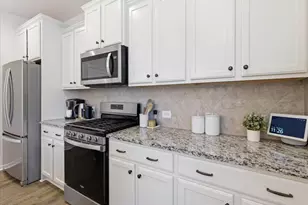 681 Grand Central Sta, Apex, NC 27502 - Photo 16