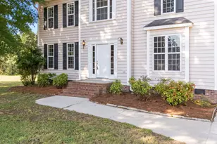920 River Ridge Rd, Zebulon, NC 27597 - Photo 4