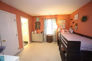 2353 Florida Ct, Raleigh, NC 27615 - Photo 16