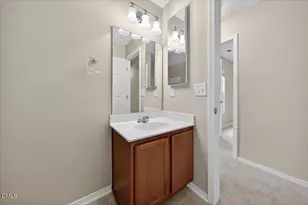 412 Longchamp Ln, Cary, NC 27519 - Photo 18