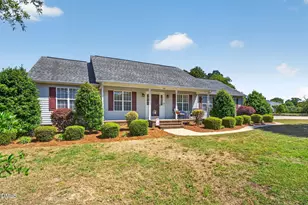 180 Fred McLeod Ln, Coats, NC 27521 - Photo 4