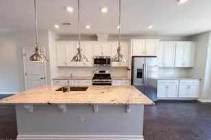 1026 Commack Dr, Durham, NC 27703 - Photo 2