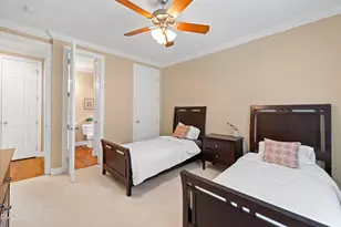 400 Allenhurst Pl, Cary, NC 27518 - Photo 10