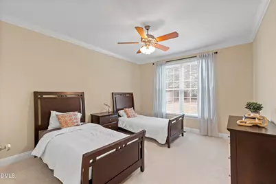 400 Allenhurst Place, Cary, NC 27518 - Photo 8