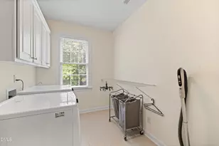 400 Allenhurst Pl, Cary, NC 27518 - Photo 26