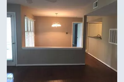 1061 Wirewood Drive #203, Raleigh, NC 27605 - Photo 4