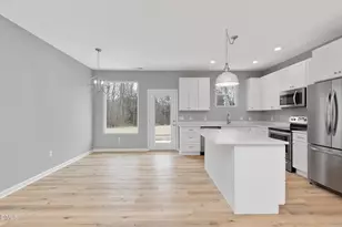 25 Brookland Dr, Roxboro, NC 27573 - Photo 2