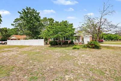 3228 Old Oak Lane, Hope Mills, NC 28348 - Photo 6