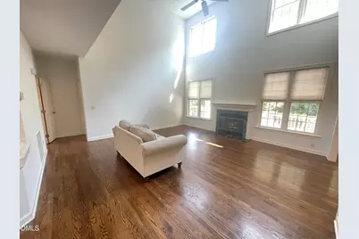 200 Circle On The Green Green, Cary, NC 27519 - Photo 8