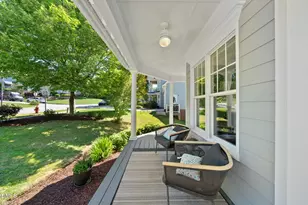 401 Vatersay Dr, Apex, NC 27502 - Photo 2