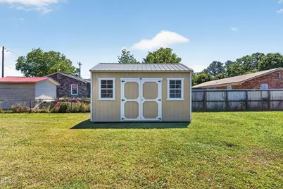 407 E Pearsall Street, Dunn, NC 28334 - Photo 24
