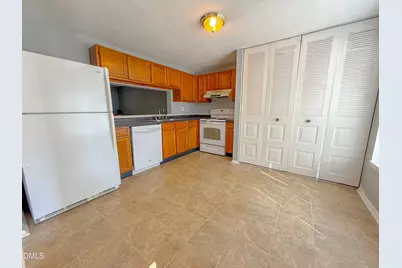 7718 Kelley Court, Raleigh, NC 27615 - Photo 4