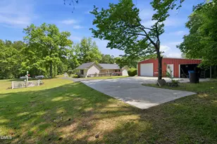 3319 Rigsbee Rd N, Chapel Hill, NC 27514 - Photo 50