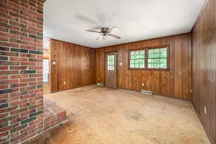 4411 Rhew Dr, Durham, NC 27704 - Photo 12