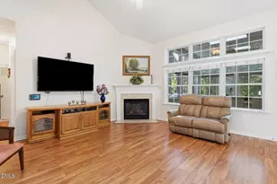 1086 Mosstree Dr, Apex, NC 27502 - Photo 4