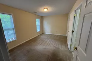 2520 Gordon Glen Ct, Raleigh, NC 27617 - Photo 14