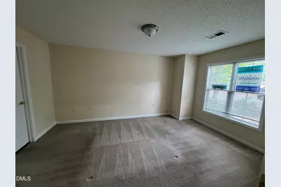 2520 Gordon Glen Court #100, Raleigh, NC 27617 - Photo 4