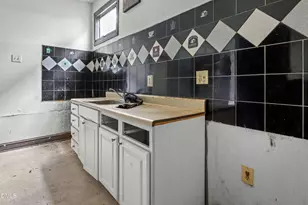615 New Bern Ave, Raleigh, NC 27601 - Photo 16