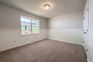 409 Black Forest Dr, Clayton, NC 27527 - Photo 10