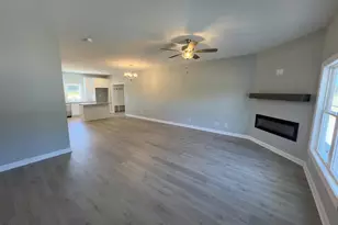 108 Lynn Ln, Selma, NC 27576 - Photo 4