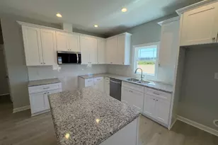 108 Lynn Ln, Selma, NC 27576 - Photo 8
