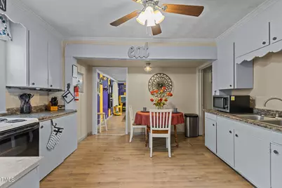 507 W 3rd Street, Greenville, NC 27834 - Photo 14