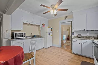 507 W 3rd Street, Greenville, NC 27834 - Photo 16