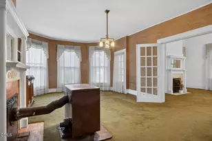 558 Rowland St, Henderson, NC 27536 - Photo 6