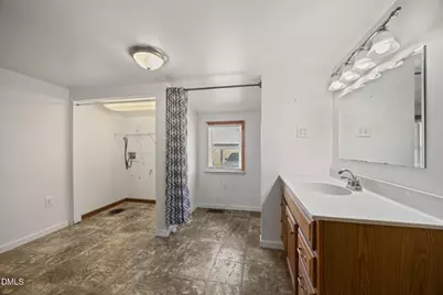 754 5 Points Road, Benson, NC 27504 - Photo 20