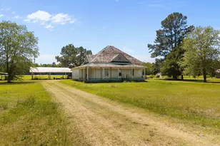 754 5 Points Rd, Benson, NC 27504 - Photo 2