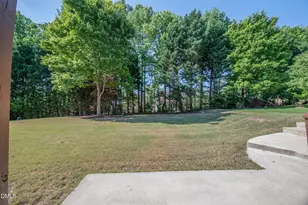 621 Halcyon Meadow Dr, Cary, NC 27519 - Photo 6