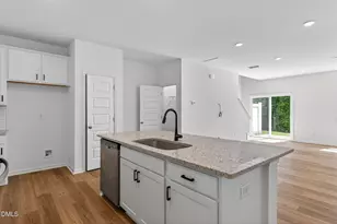 200 Parker Ln, Mebane, NC 27302 - Photo 4
