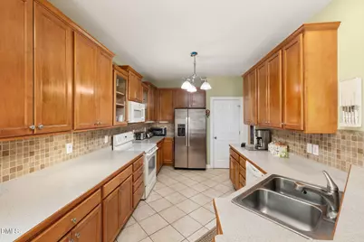 185 Briarwood Place, Wake Forest, NC 27587 - Photo 10