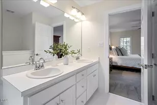 300 Parkgate Dr, Cary, NC 27519 - Photo 18