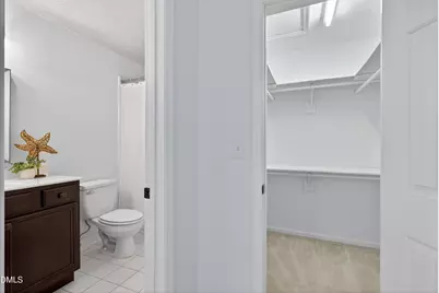 112 Broad Leaf Circle, Raleigh, NC 27613 - Photo 22