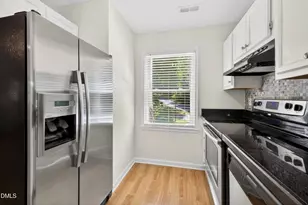 112 Broad Leaf Cir, Raleigh, NC 27613 - Photo 28